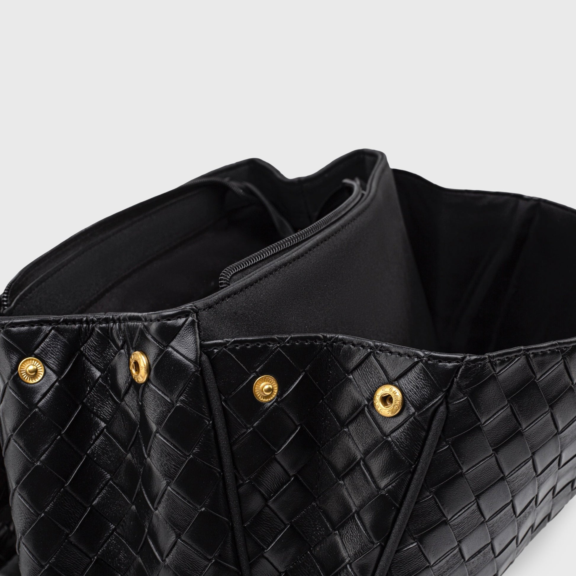 Ciara Vintage - Black Woven (Limited Edition)