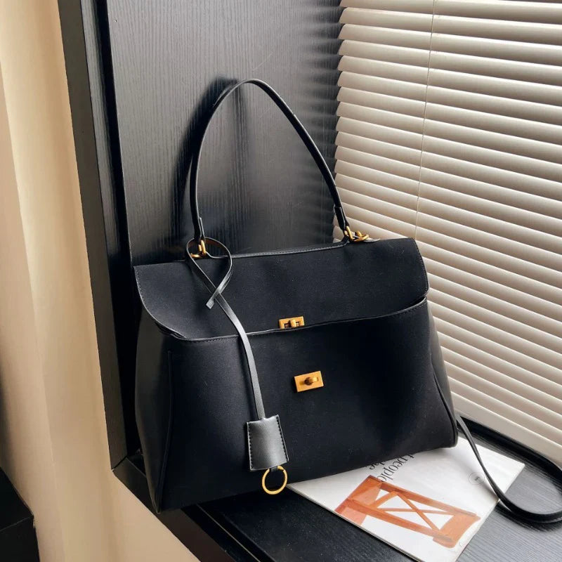 Ciara Premium - Black