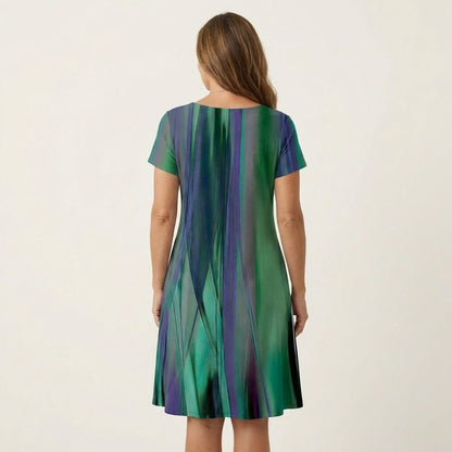 Mandisa | Short-Sleeve Gradient Stripe Print Midi Dress