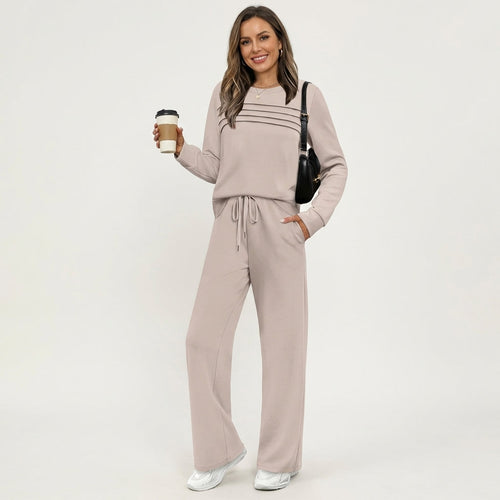 Yayanti | Pleated Sweatsuit Set