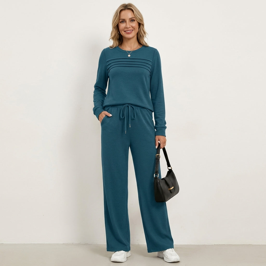 Yayanti | Pleated Sweatsuit Set