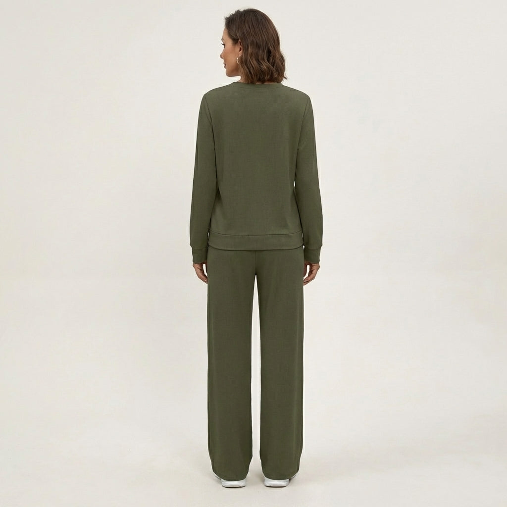 Yayanti | Pleated Sweatsuit Set