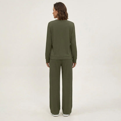 Yayanti | Pleated Sweatsuit Set